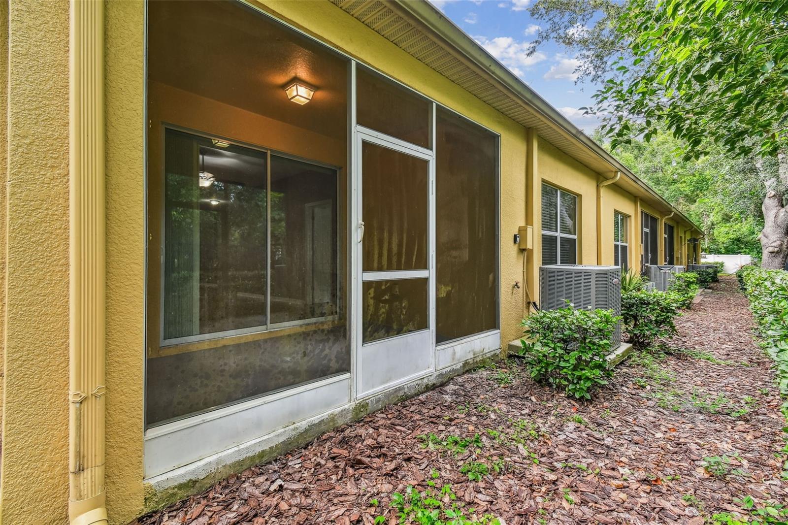 Image 62 of 72 For 6348 Linda Lou Lane