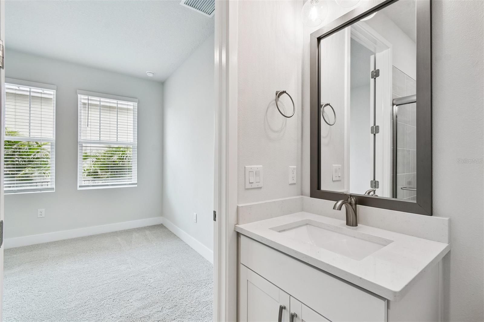 Image 32 of 41 For 6605 Nebraska Avenue 9