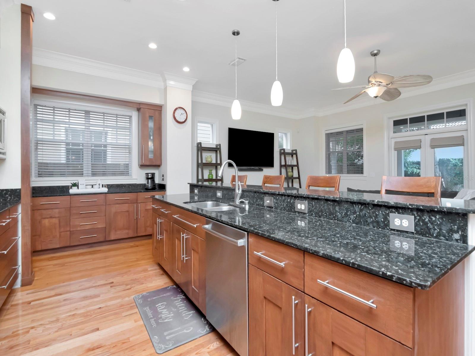 Image 15 of 43 For 3609 Waverly Place