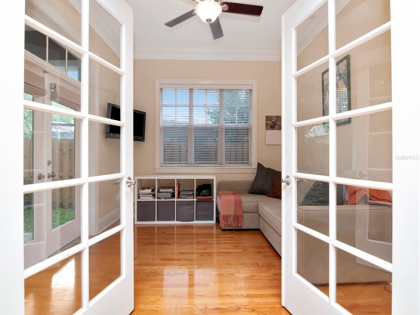 Image 21 of 43 For 3609 Waverly Place