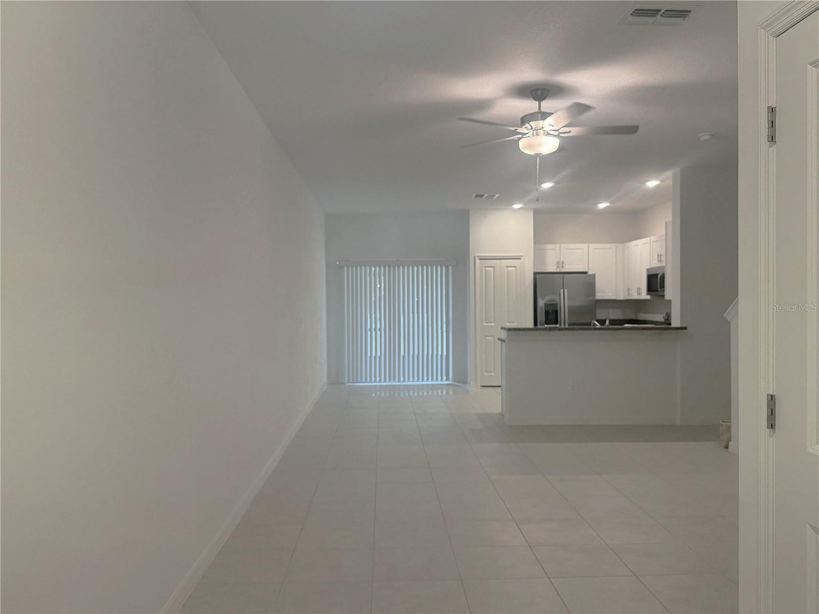 Listing photo id 1 for 6160 Shiner Street