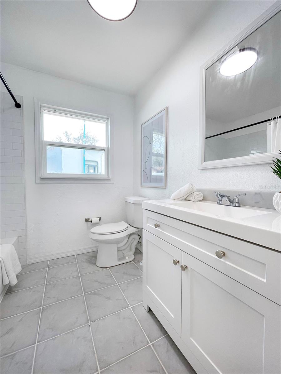 Listing photo id 32 for 13344 Sorrento Drive