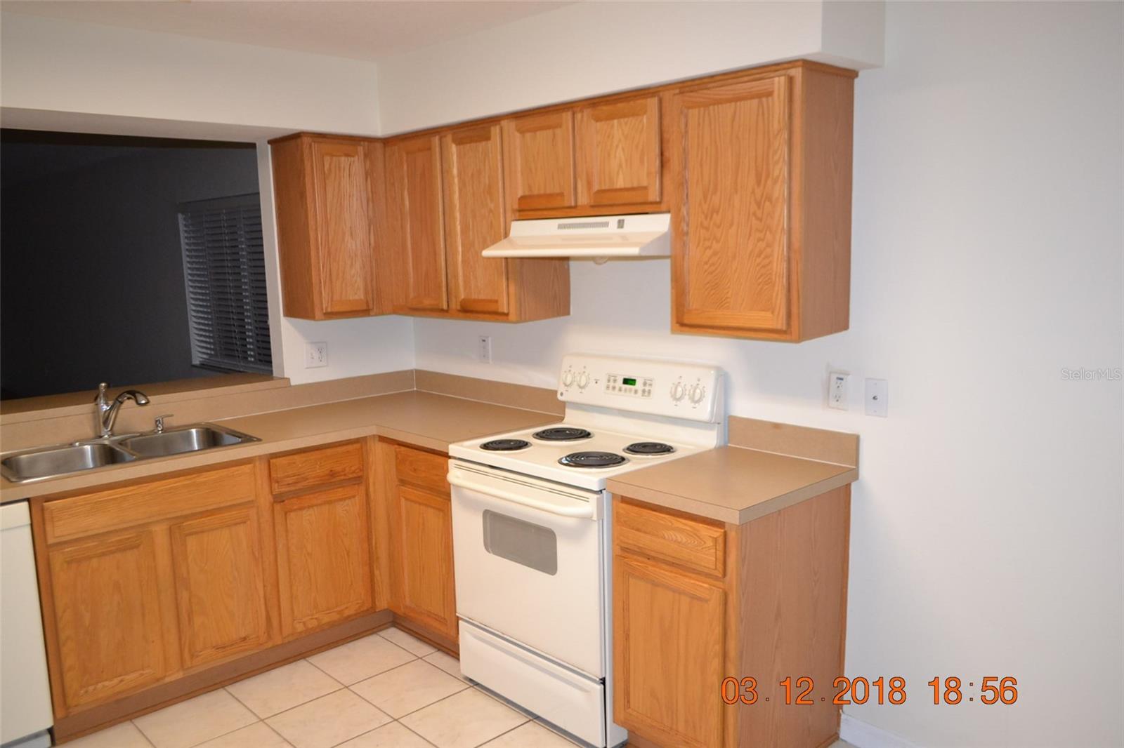 Image 3 of 10 For 18216 Portside Street