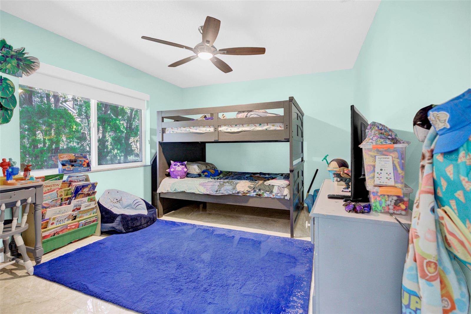 Listing photo id 42 for 4535 Bardsdale Drive