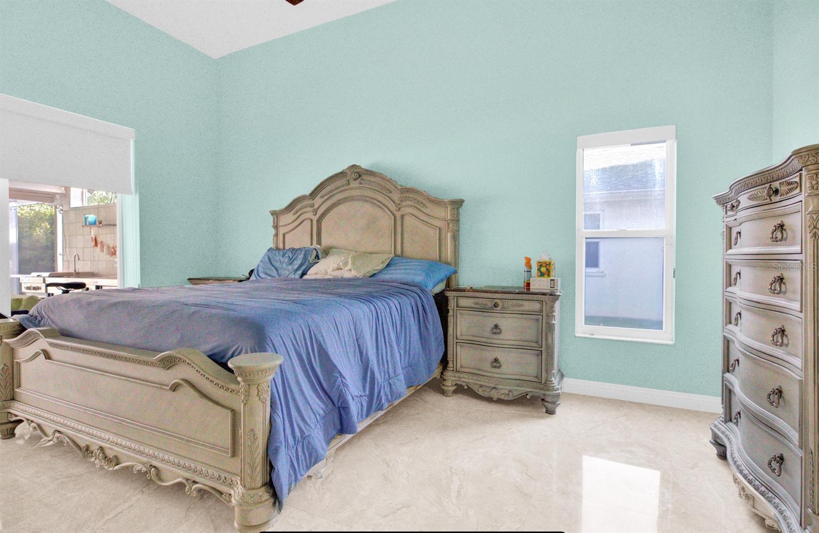 Listing photo id 51 for 4535 Bardsdale Drive