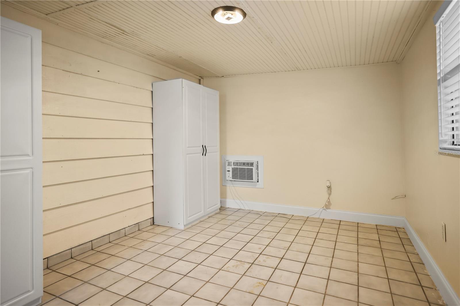 Image 17 of 26 For 1789 Pinecone Way