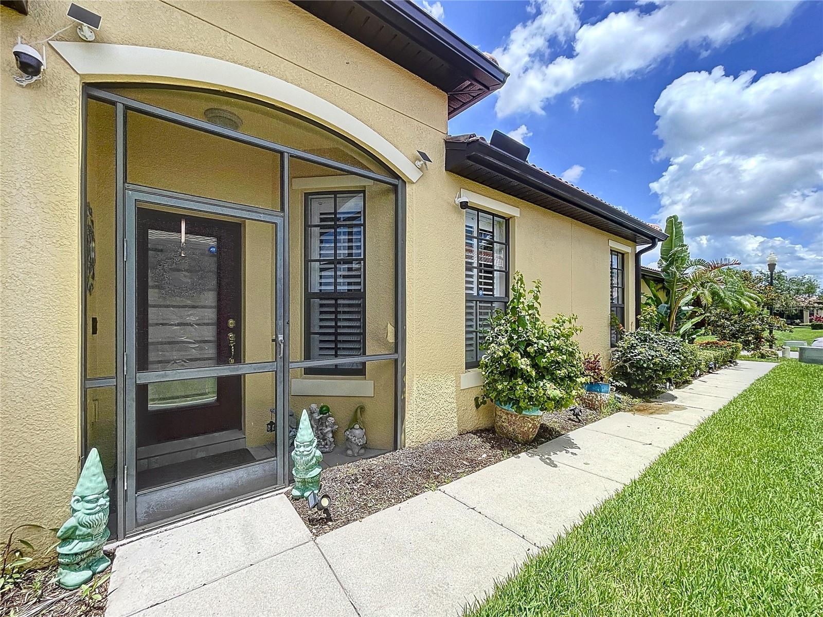 Details for 5657 Sunset Falls Dr, APOLLO BEACH, FL 33572