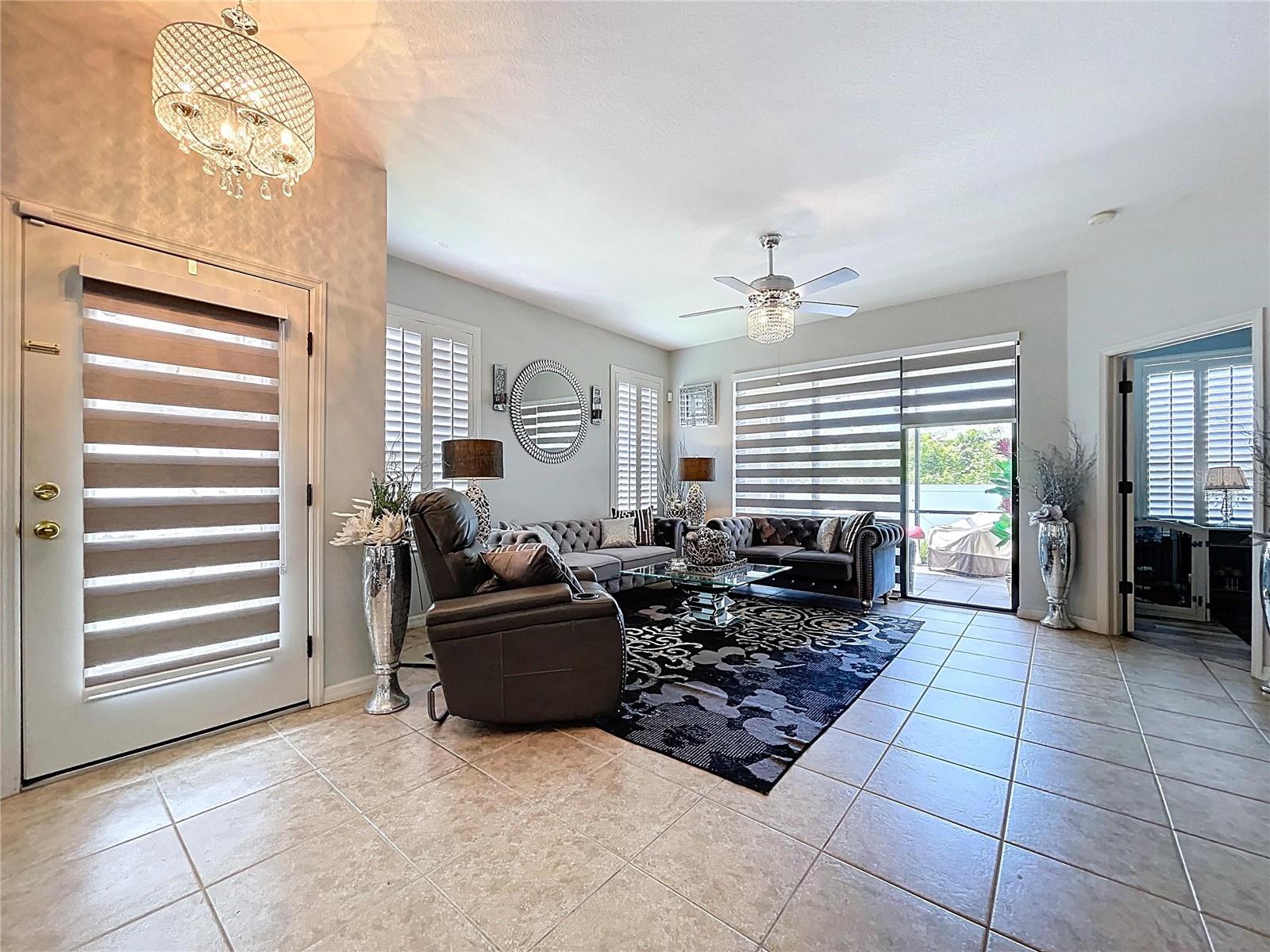 Image 14 of 49 For 5657 Sunset Falls Dr