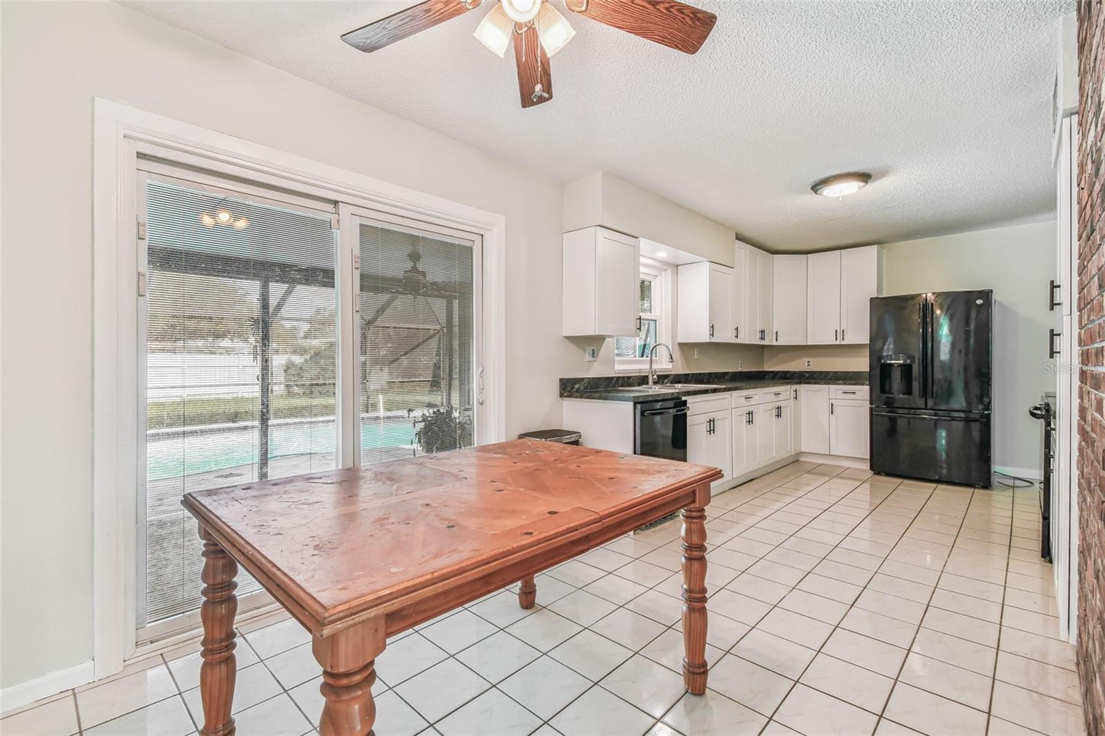 Image 11 of 54 For 1700 Eaton Drive Ne