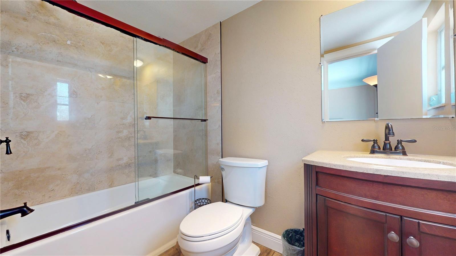 Listing photo id 25 for 4950 Gulf Boulevard 1006