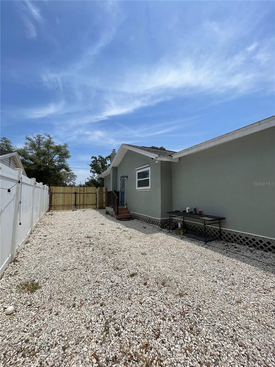 Image 21 of 21 For 8310 El Portal Drive