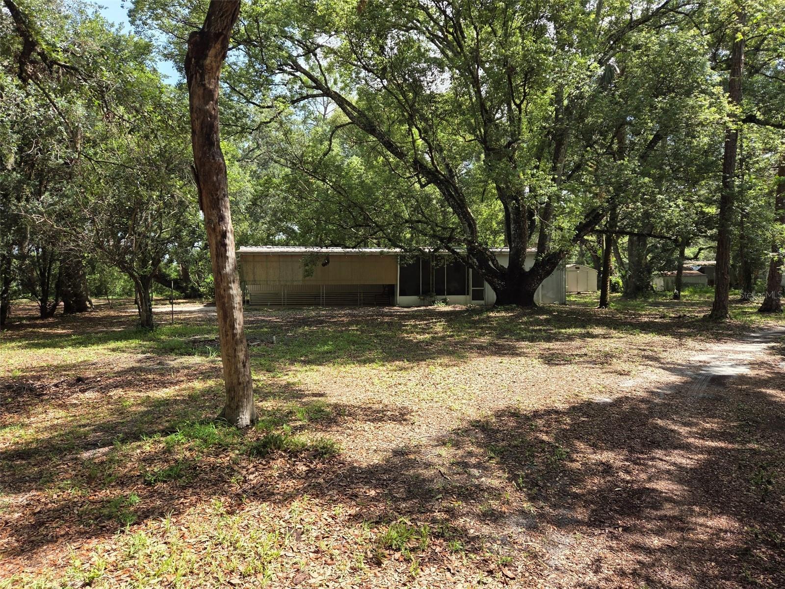 Image 15 of 16 For 37742 Glades Lane