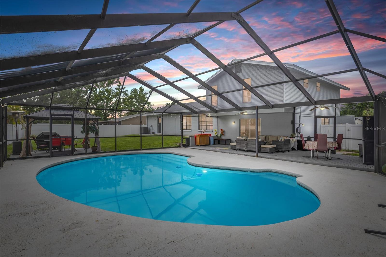 Image 29 of 31 For 16521 Silverhill Drive