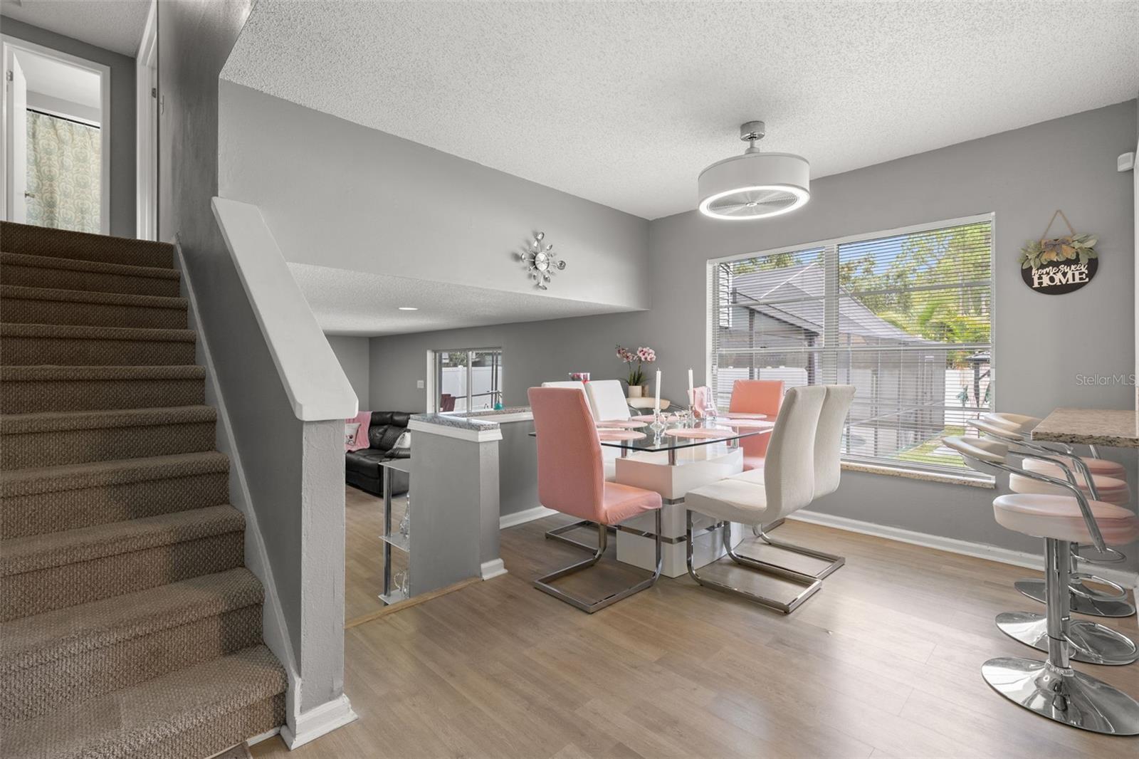 Image 7 of 31 For 16521 Silverhill Drive