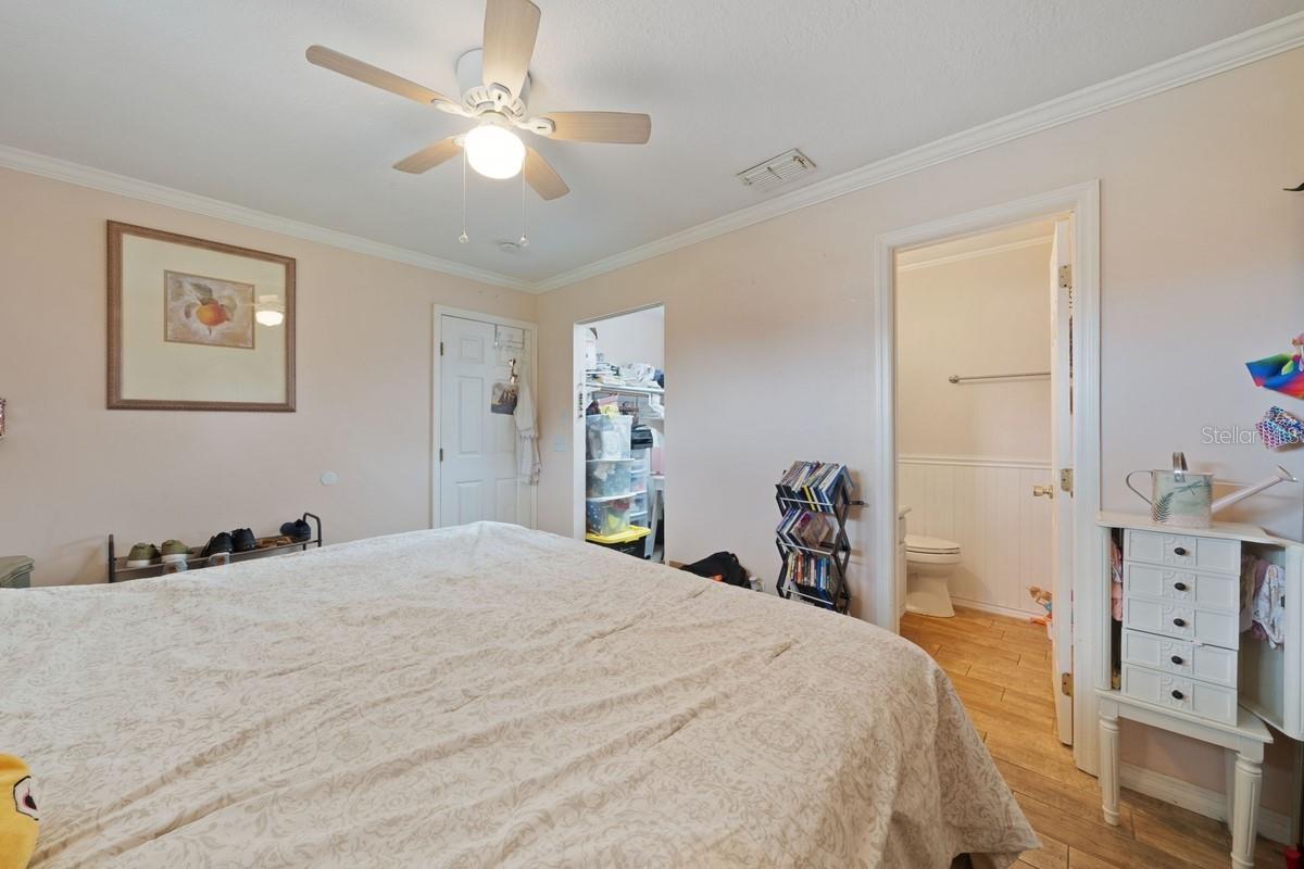 Image 12 of 21 For 490 14th Street Sw