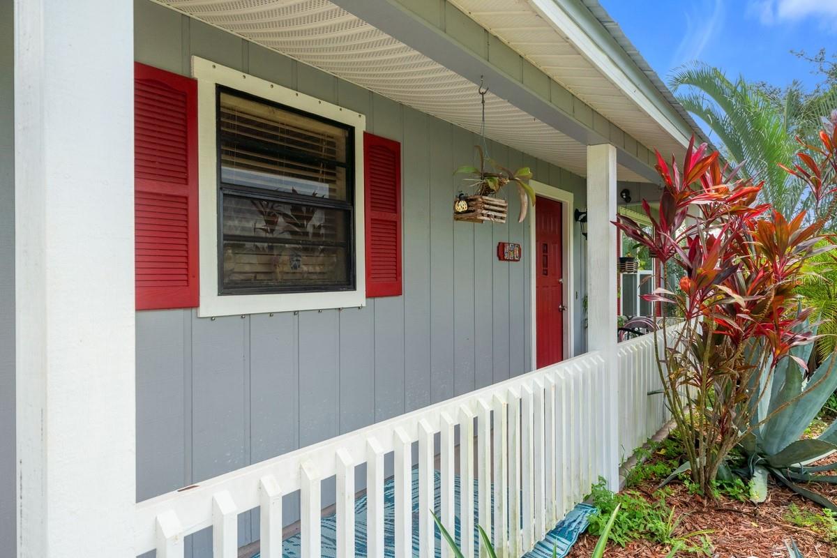 Image 3 of 21 For 490 14th Street Sw