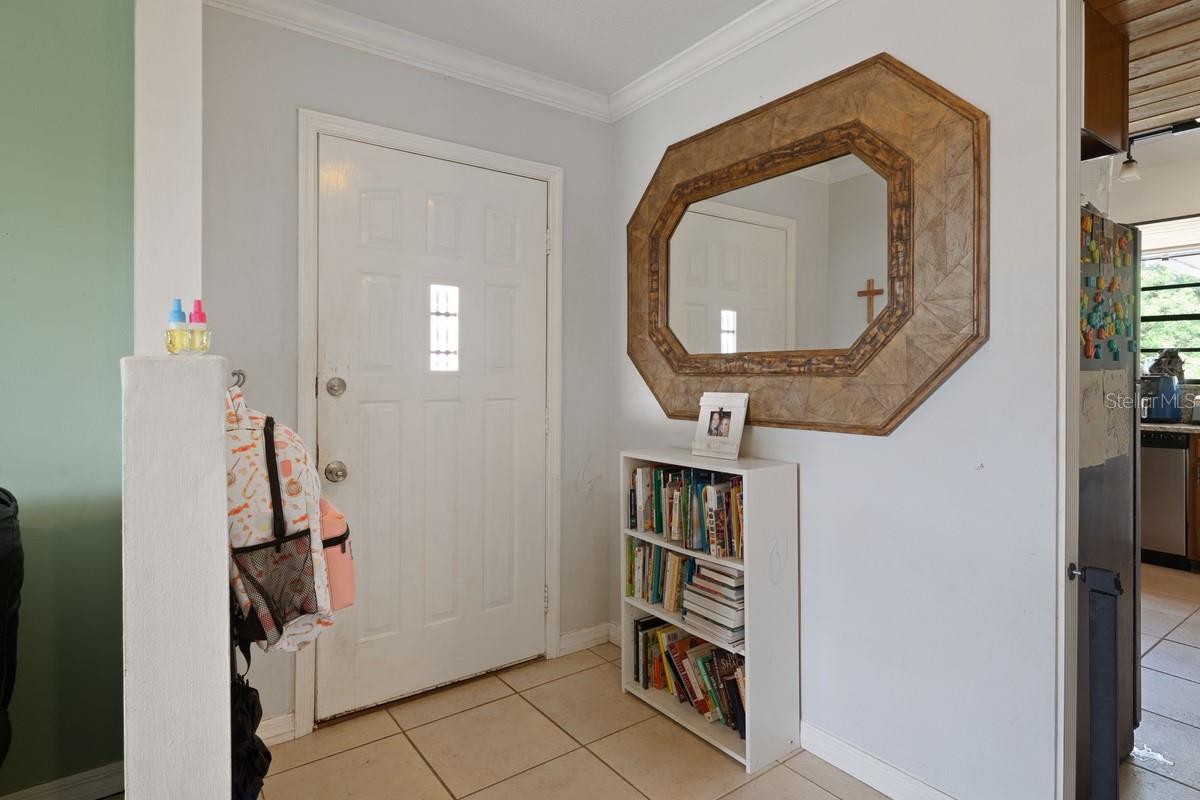 Image 4 of 21 For 490 14th Street Sw