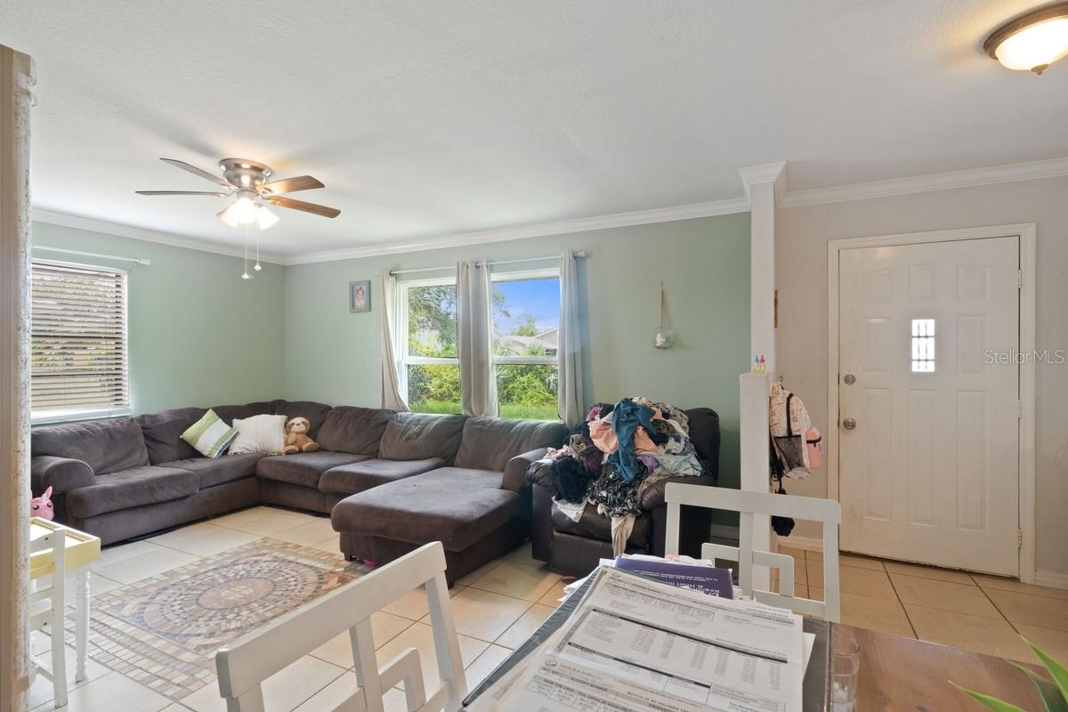 Image 5 of 21 For 490 14th Street Sw