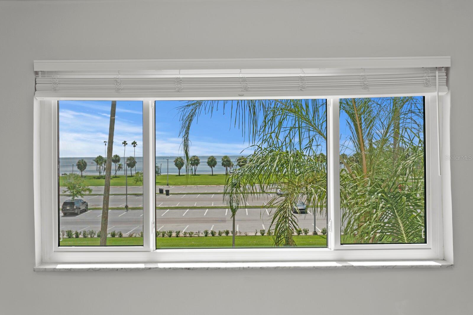 Image 31 of 57 For 1200 Shore Drive Ne 312