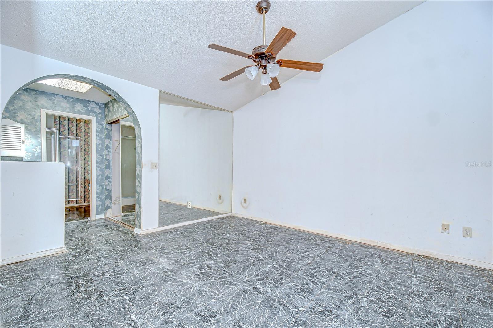 Image 10 of 17 For 1254 Windsor Way