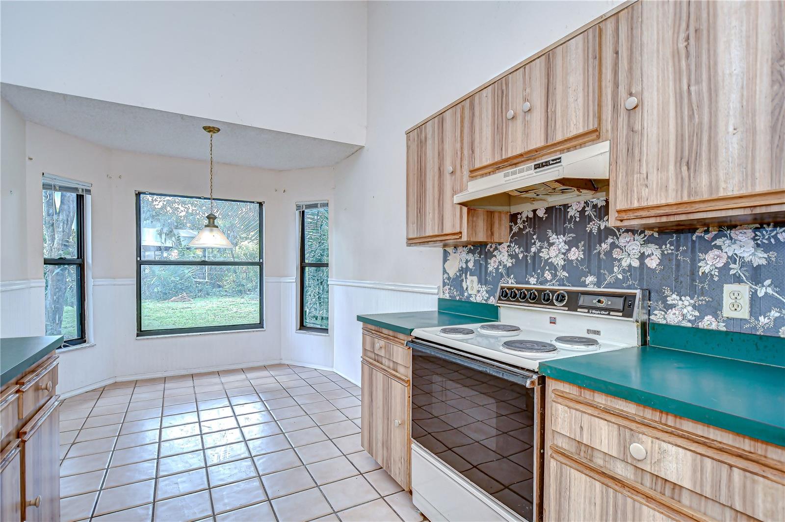 Image 8 of 17 For 1254 Windsor Way