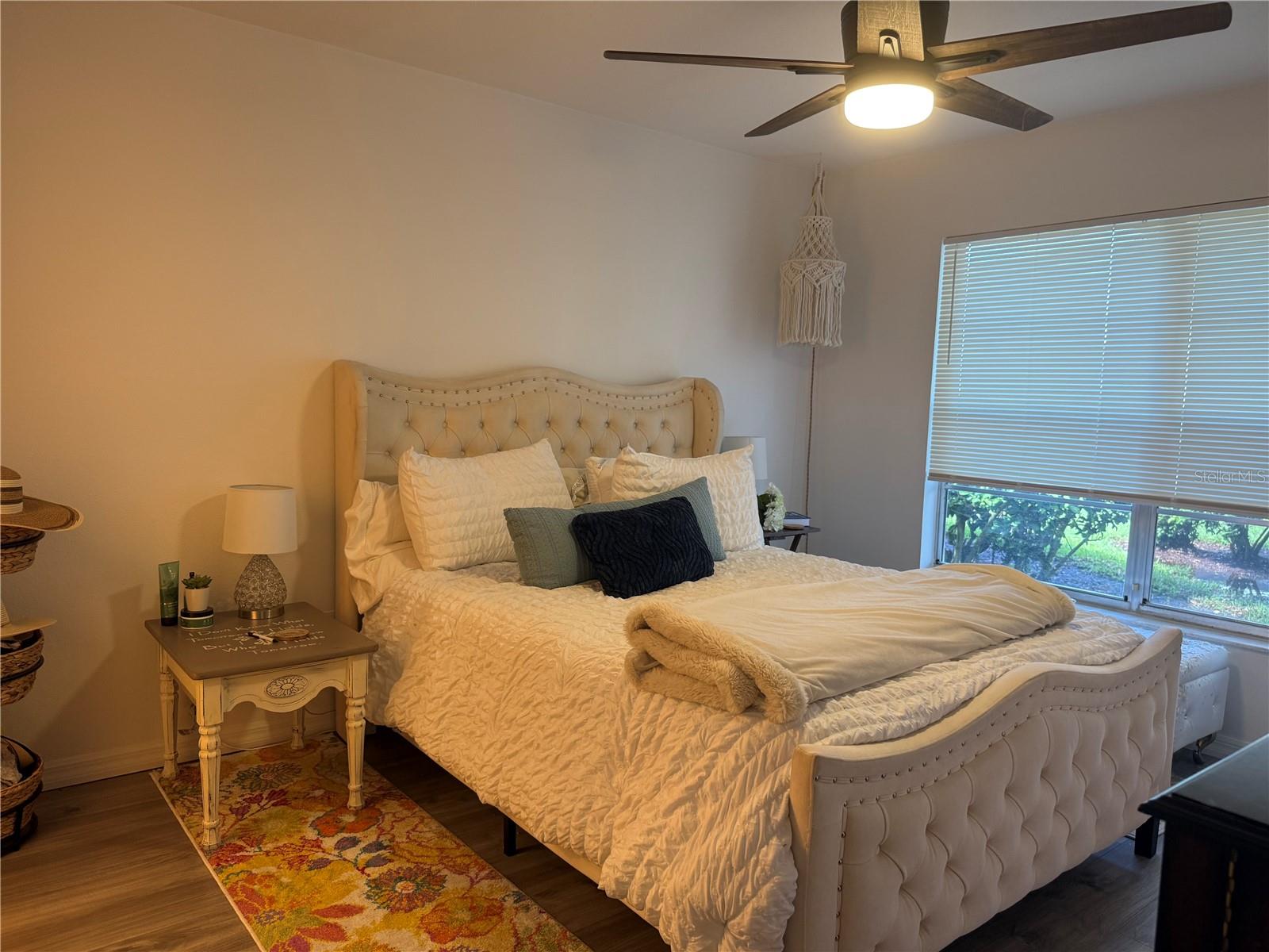 Image 13 of 20 For 4805 Sunnybrook Drive 12