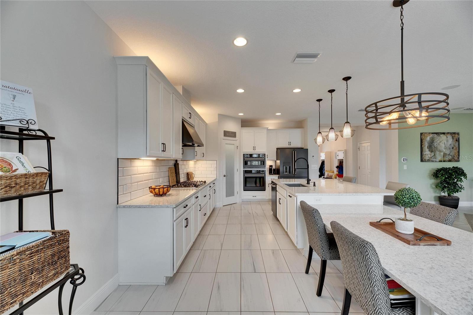 Image 10 of 75 For 7528 Paradiso Drive