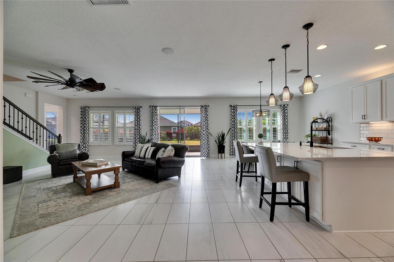 Image 23 of 75 For 7528 Paradiso Drive