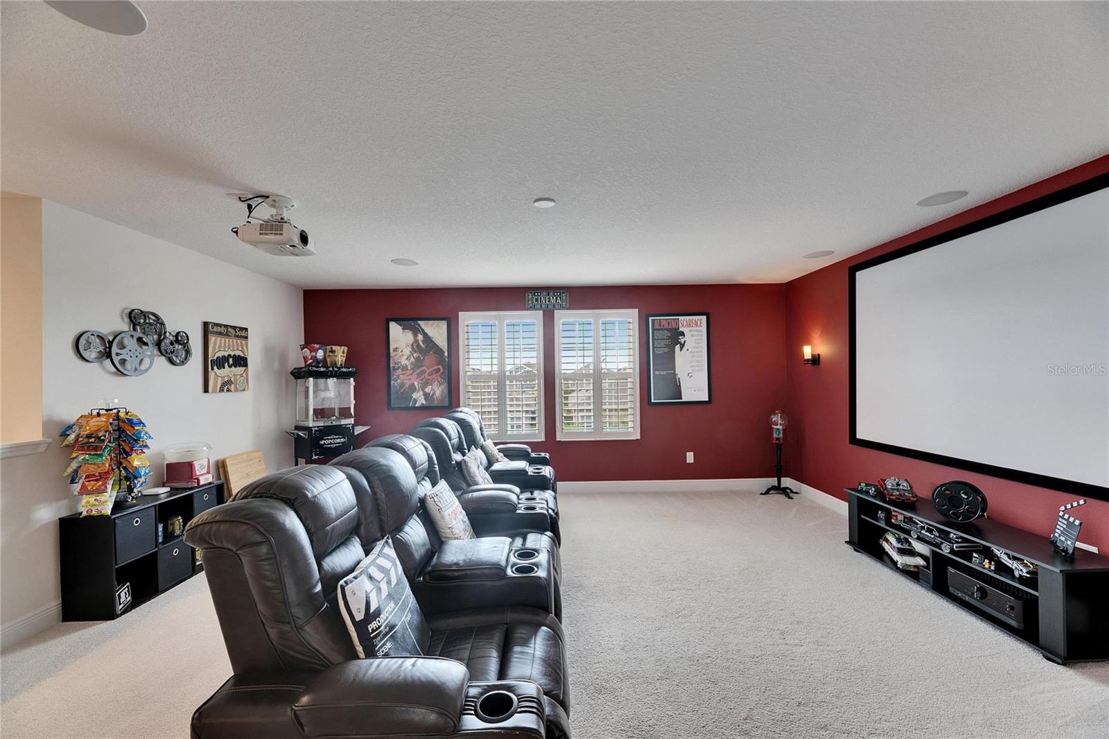 Image 29 of 75 For 7528 Paradiso Drive