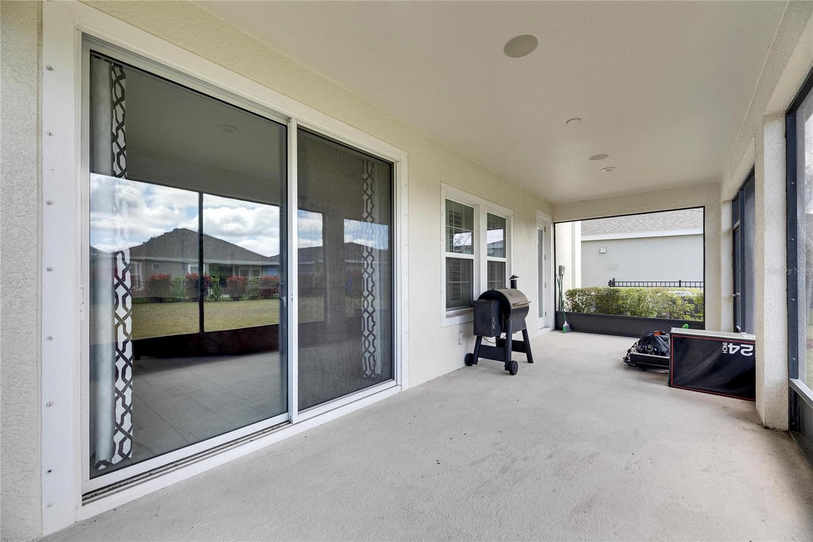 Image 55 of 75 For 7528 Paradiso Drive