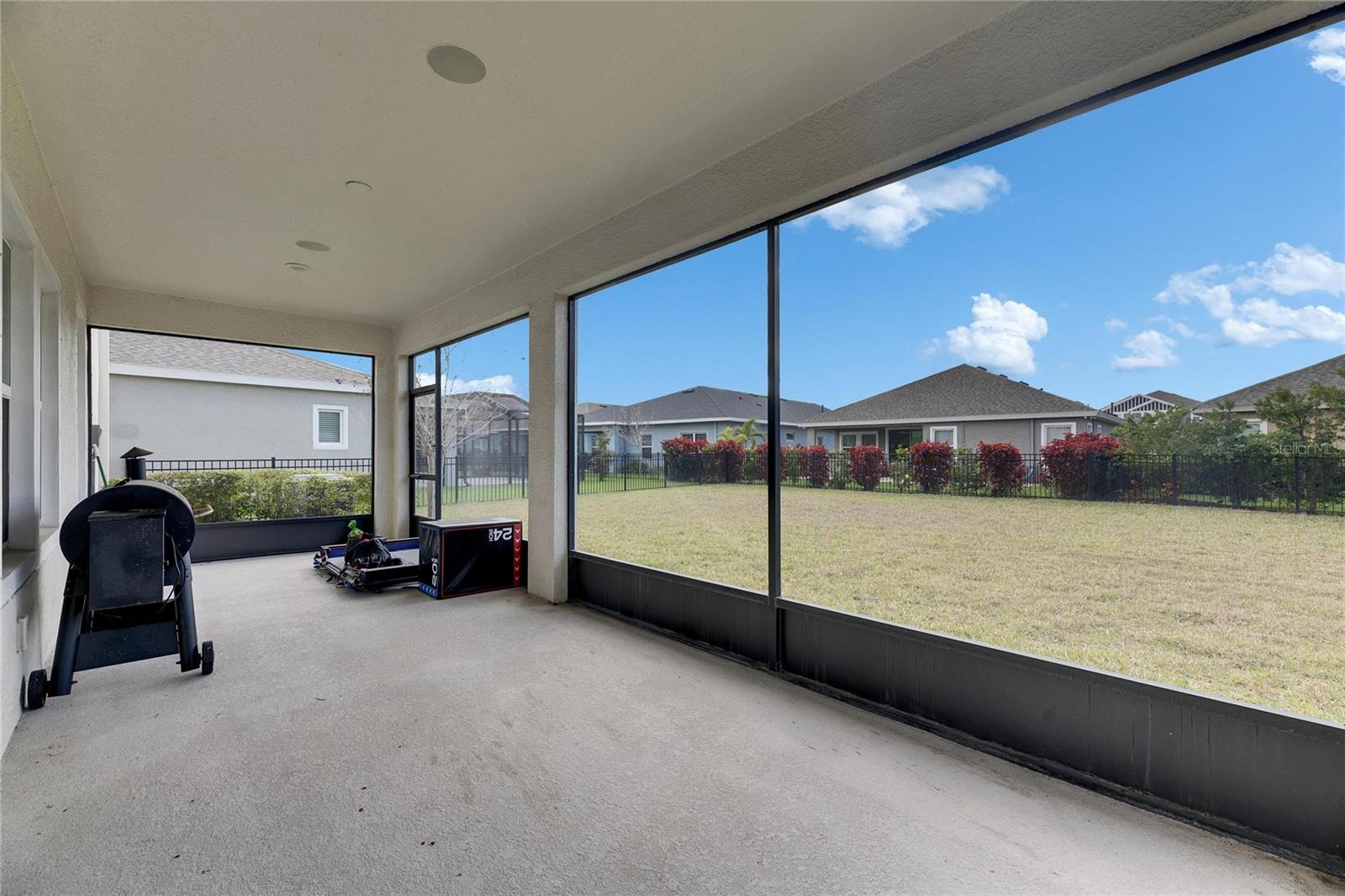 Image 57 of 75 For 7528 Paradiso Drive