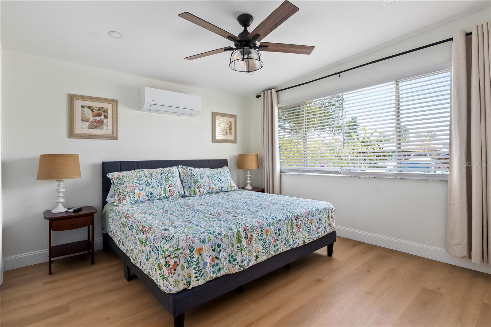 Listing photo id 15 for 1101 3rd Avenue Nw