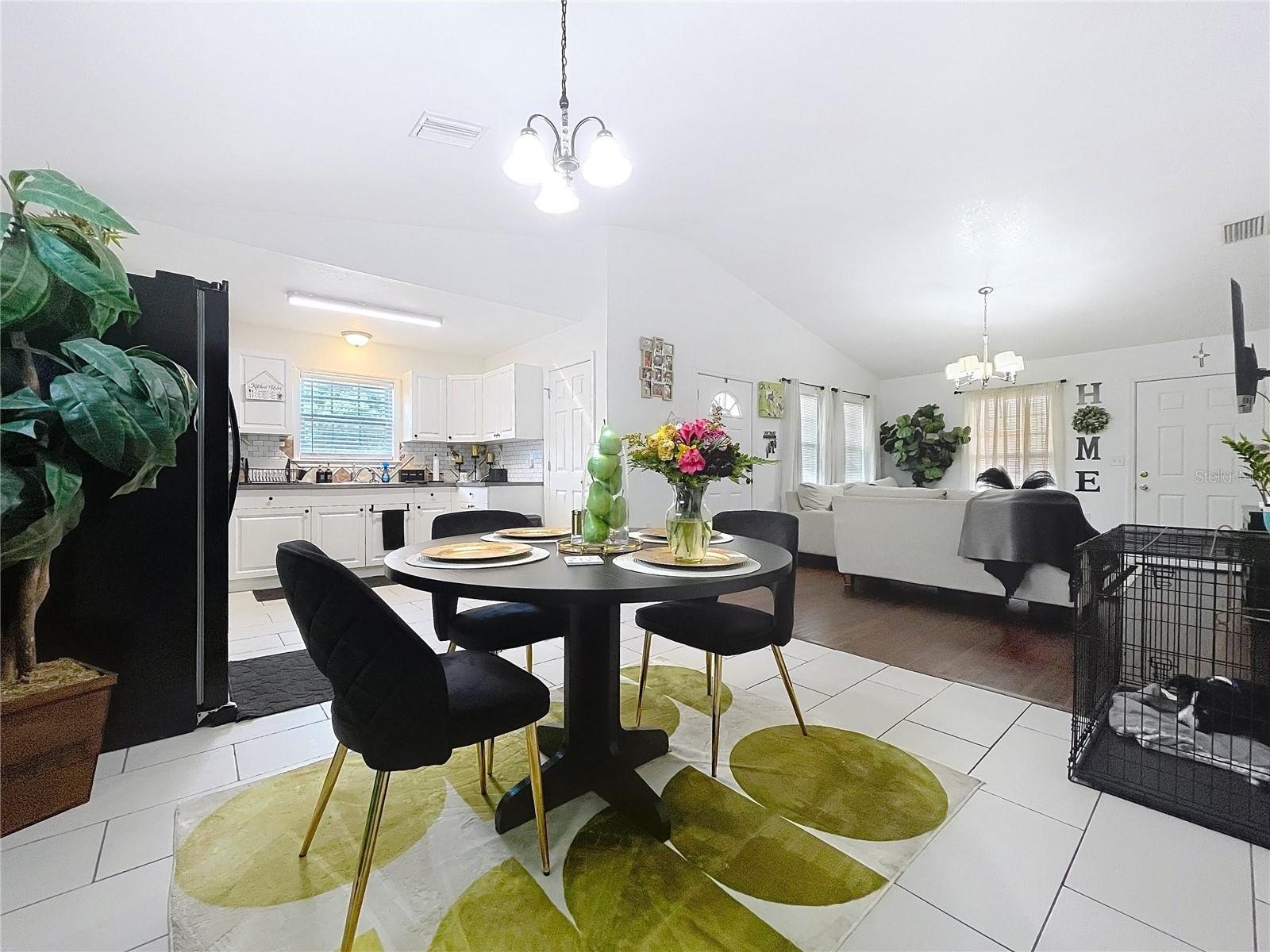 Image 11 of 47 For 1309 Josephine Street