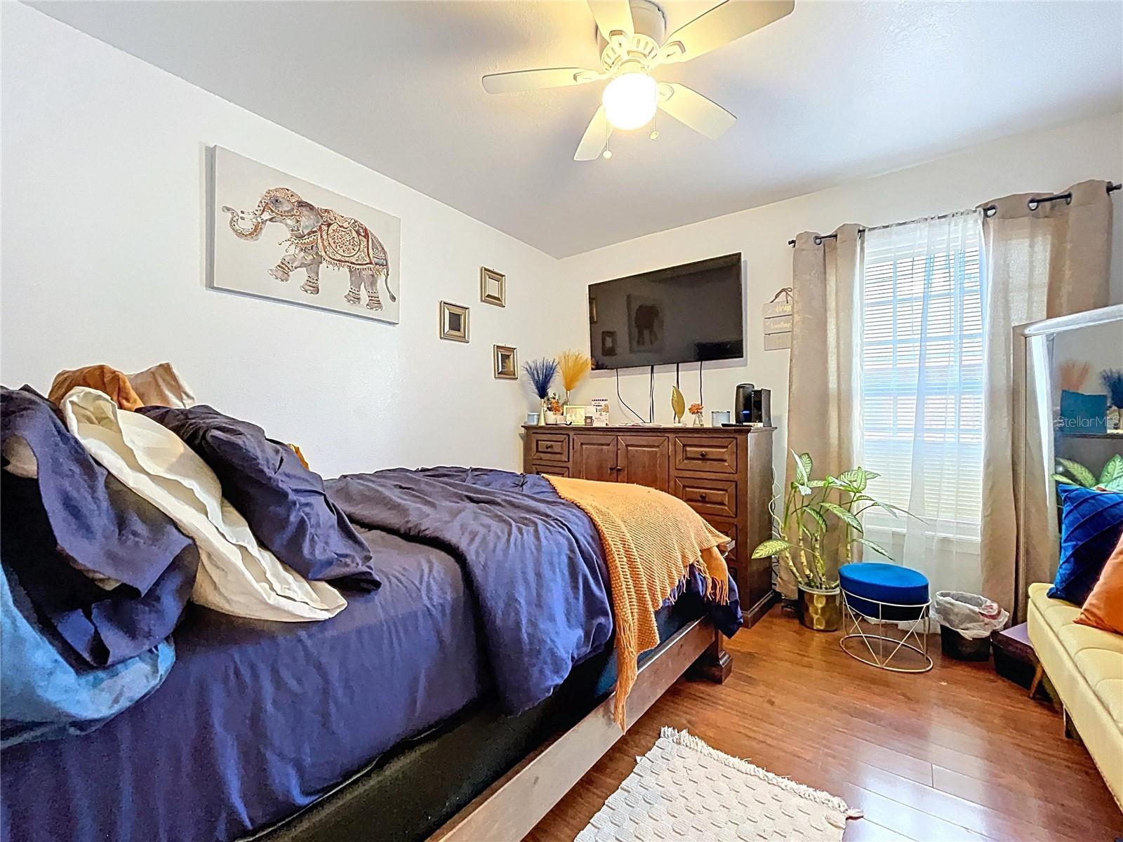Image 33 of 47 For 1309 Josephine Street