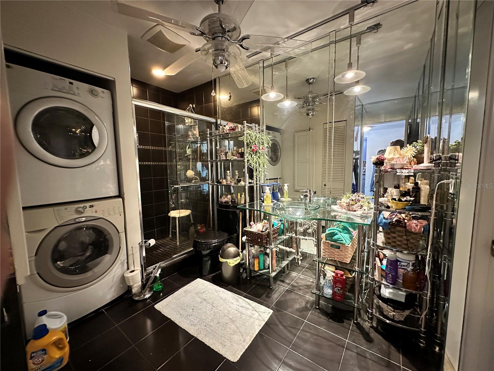 Image 7 of 15 For 8651 10th Street N 212