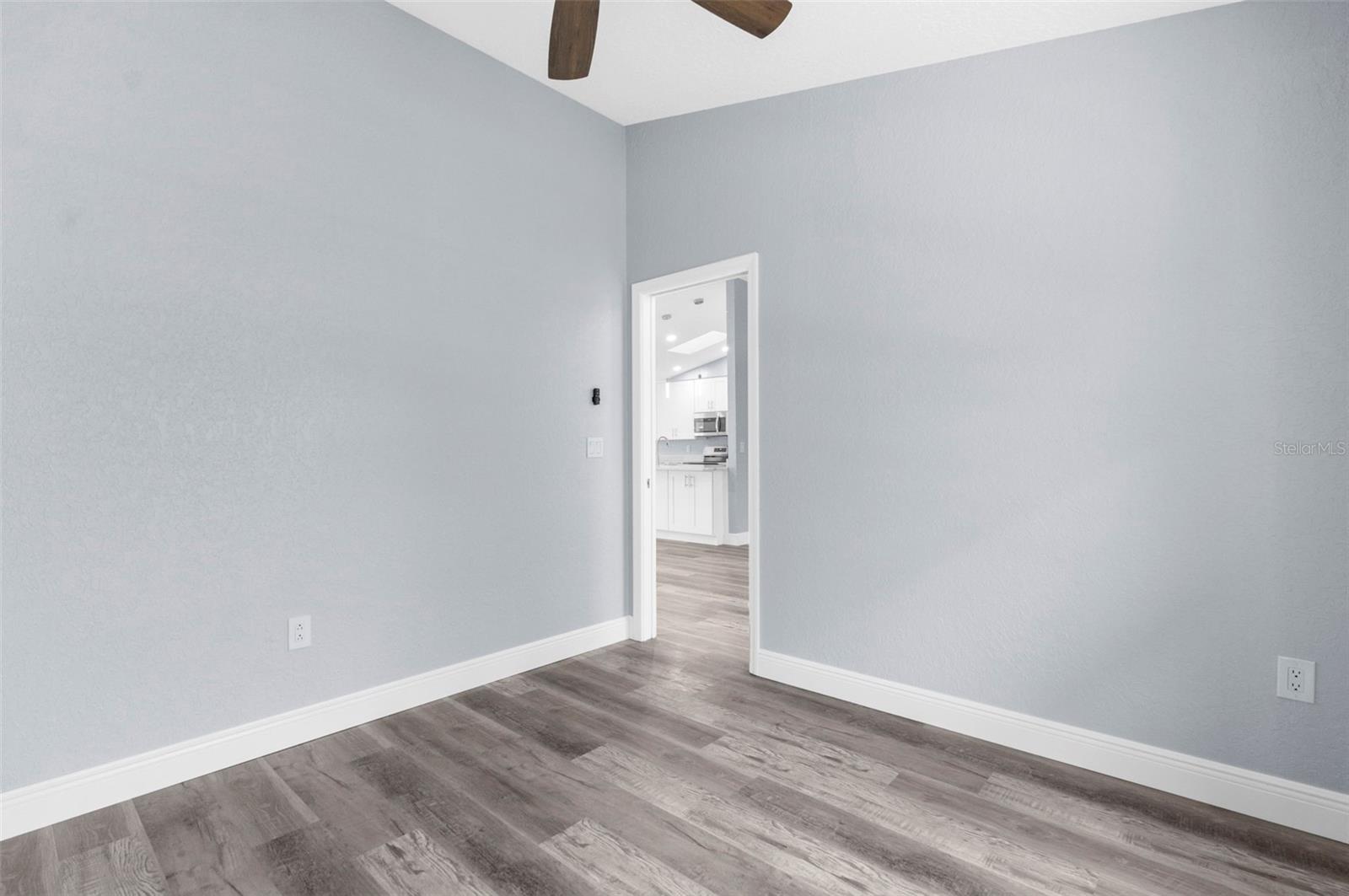 Image 21 of 41 For 1230 Ambrose Court
