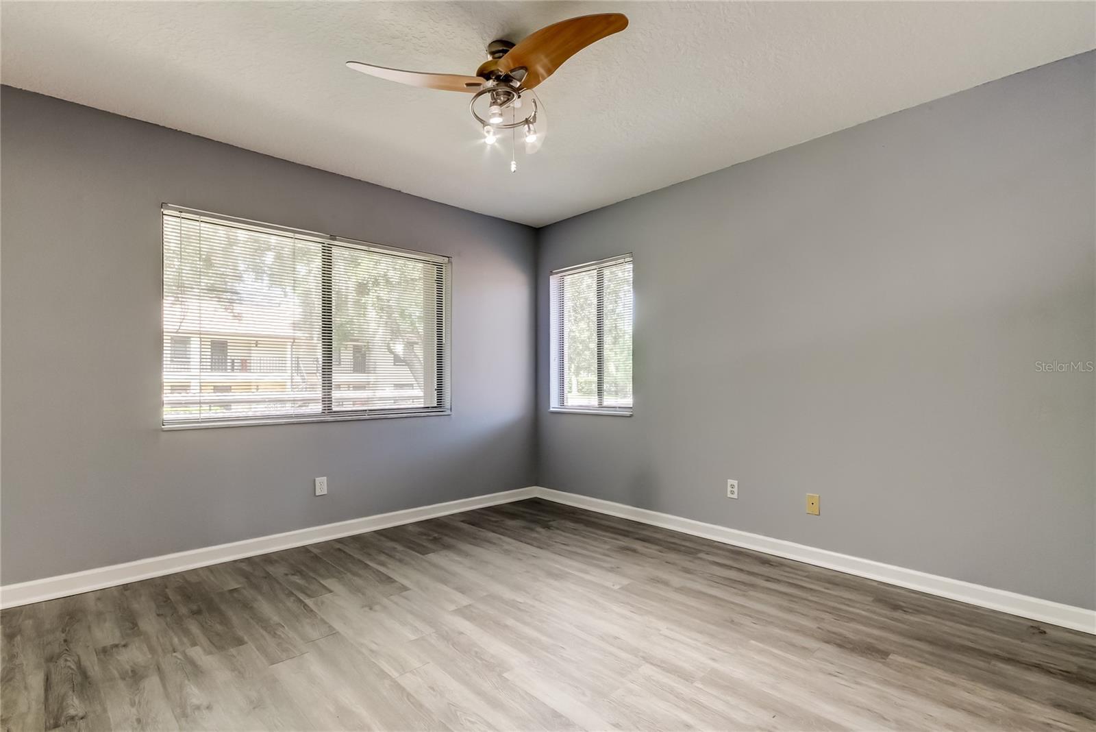 Image 28 of 36 For 3600 Magnolia Ridge Circle 1221-g
