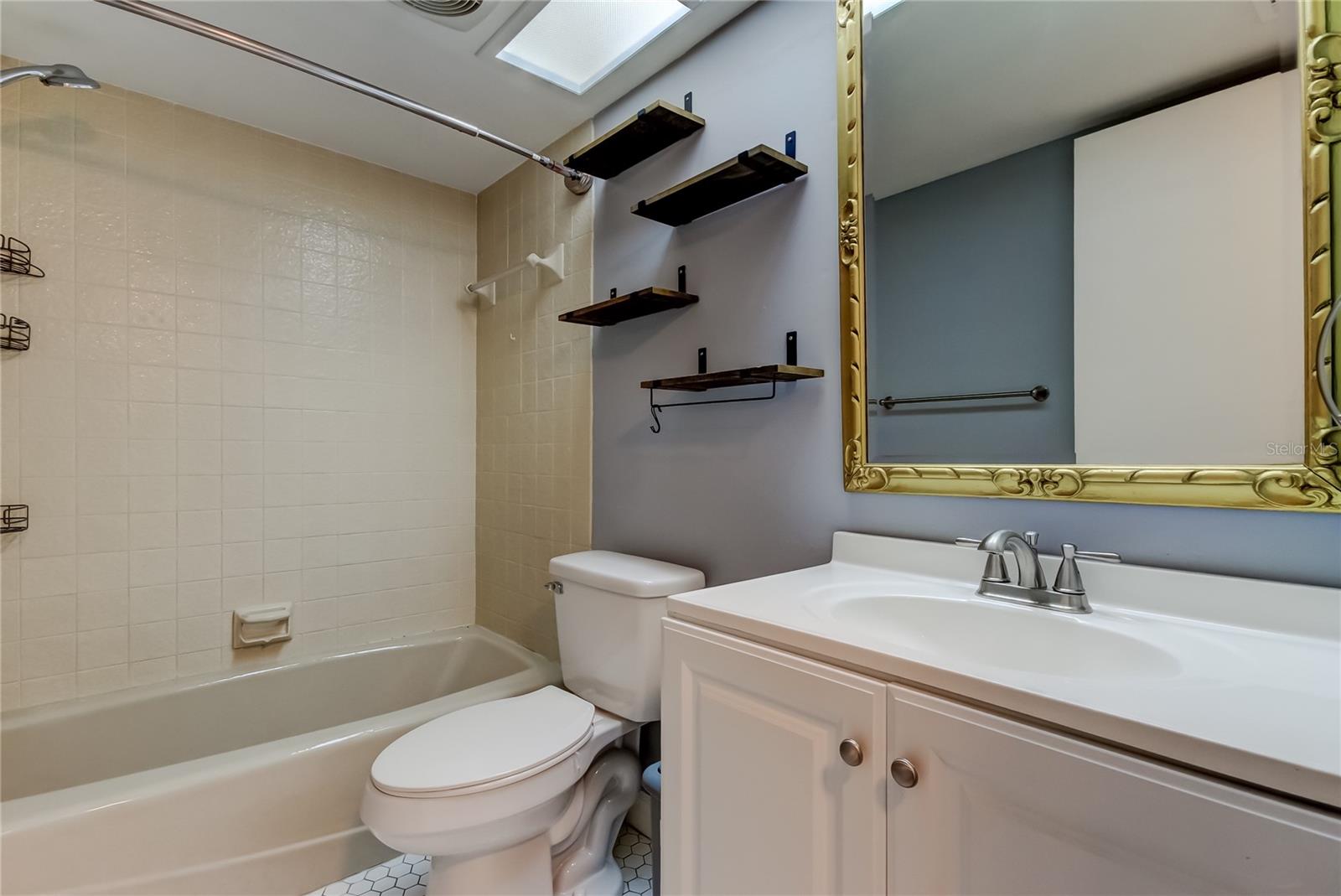 Image 32 of 36 For 3600 Magnolia Ridge Circle 1221-g