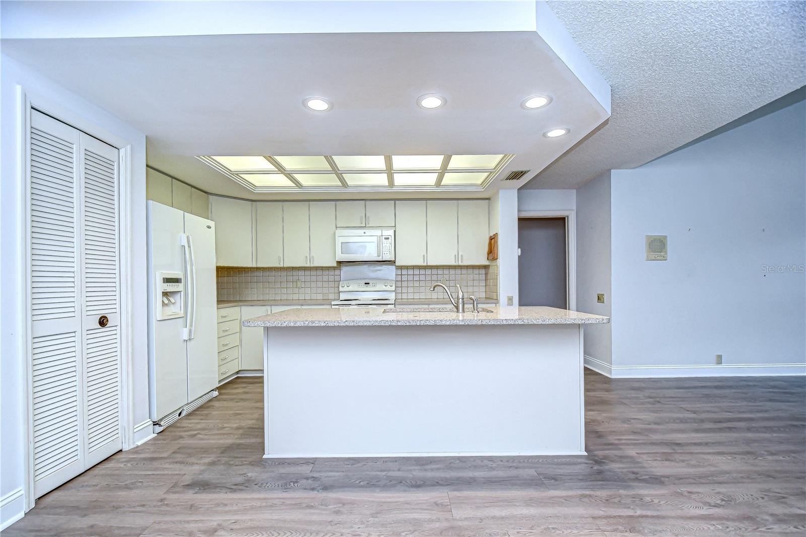 Image 13 of 38 For 5317 Burchette Road