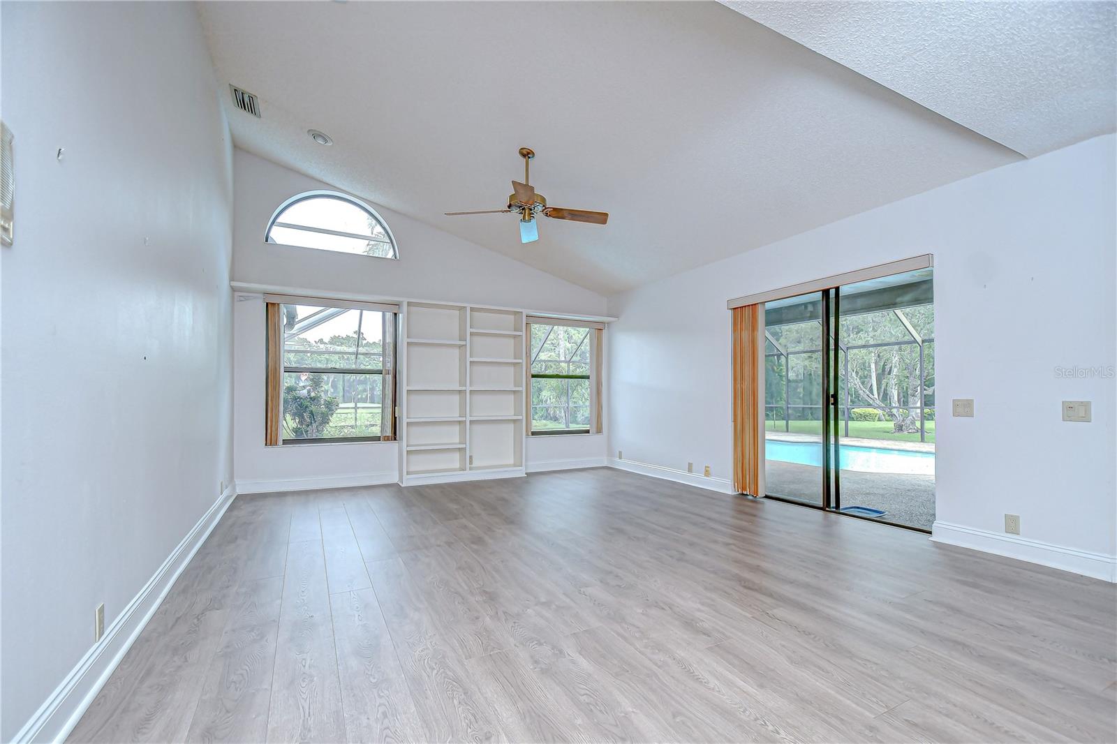 Image 16 of 38 For 5317 Burchette Road