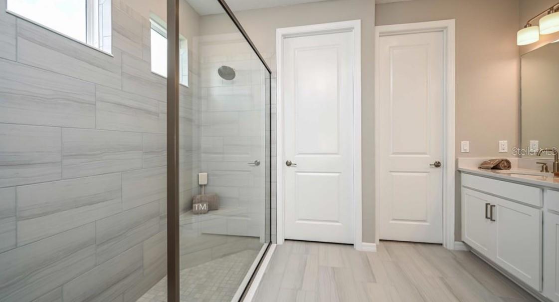 Image 10 of 18 For 2128 Babbling Brook Boulevard