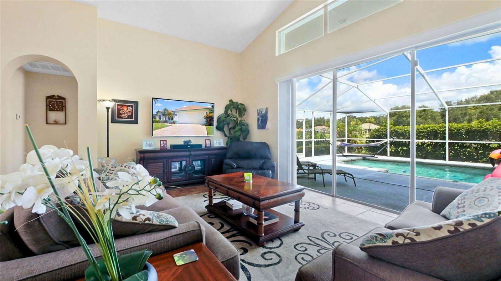 Image 5 of 48 For 3202 Fox Squirrel Lane