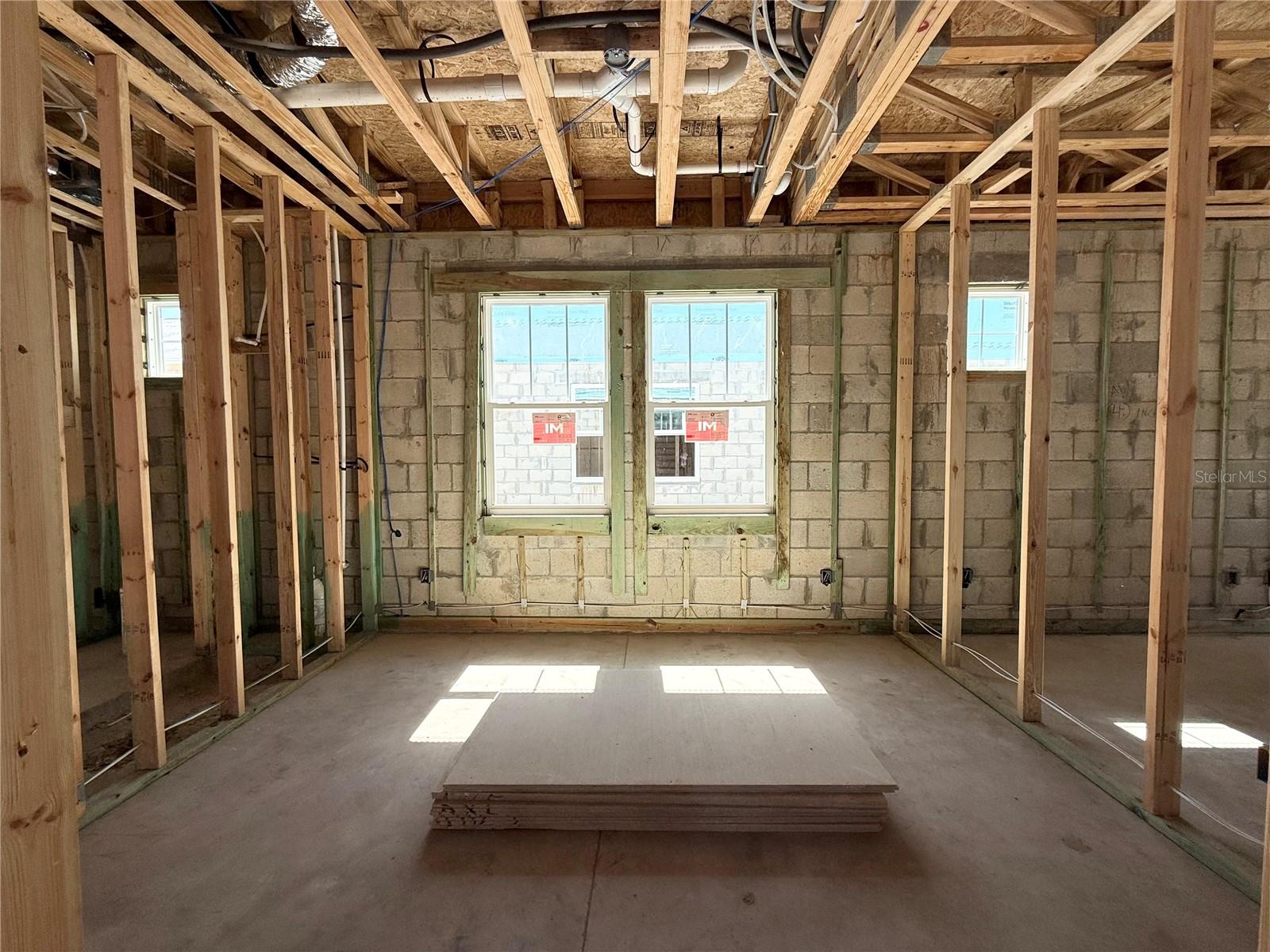 Image 11 of 15 For 3911 39th Avenue N