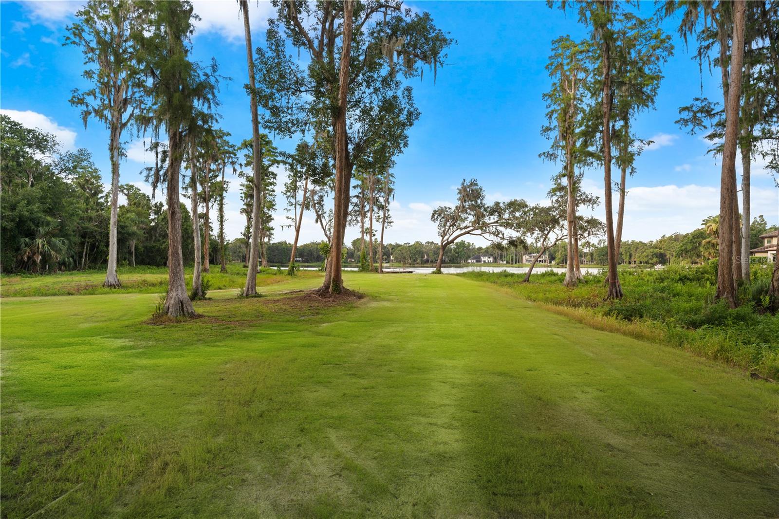 Listing photo id 2 for 16619 Indian Mound Road