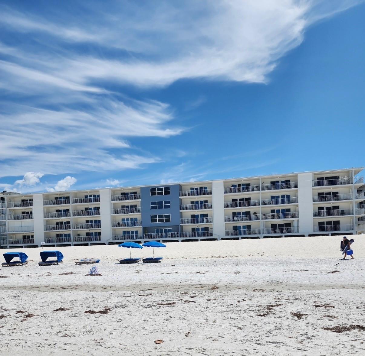 Image 25 of 35 For 19610 Gulf Boulevard 303