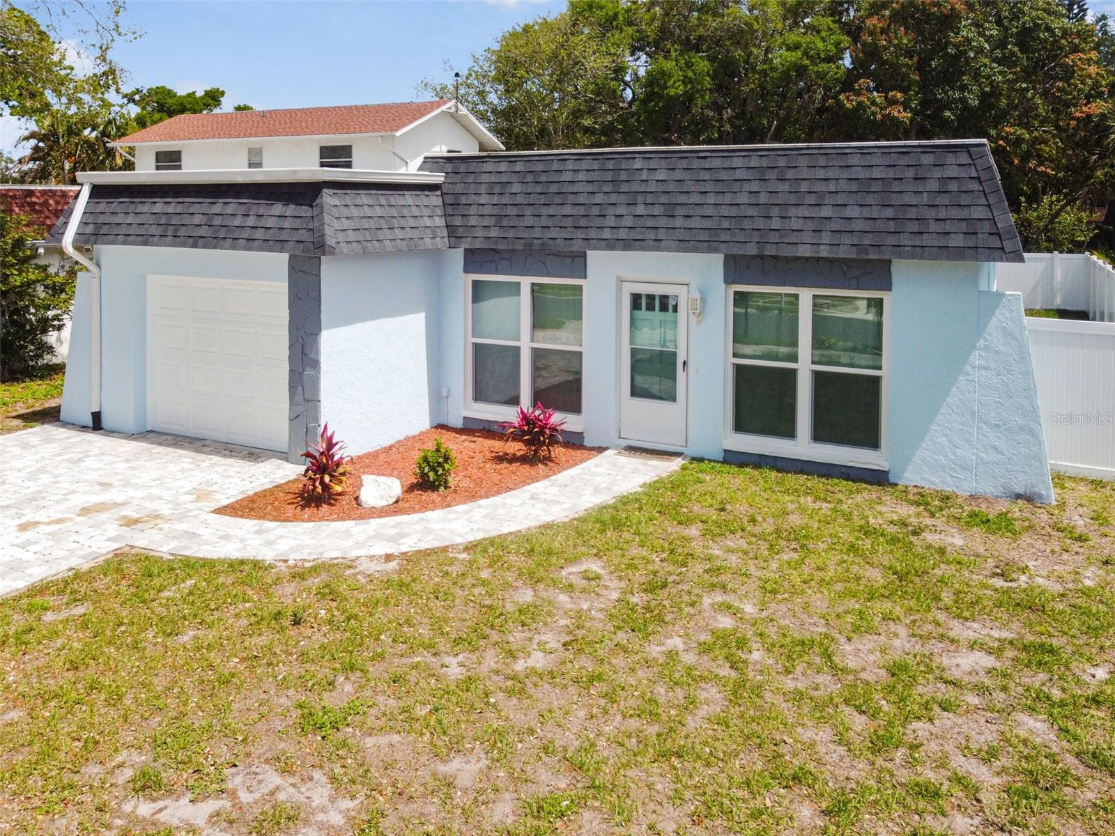 Image 13 of 66 For 12237 Eldon Drive