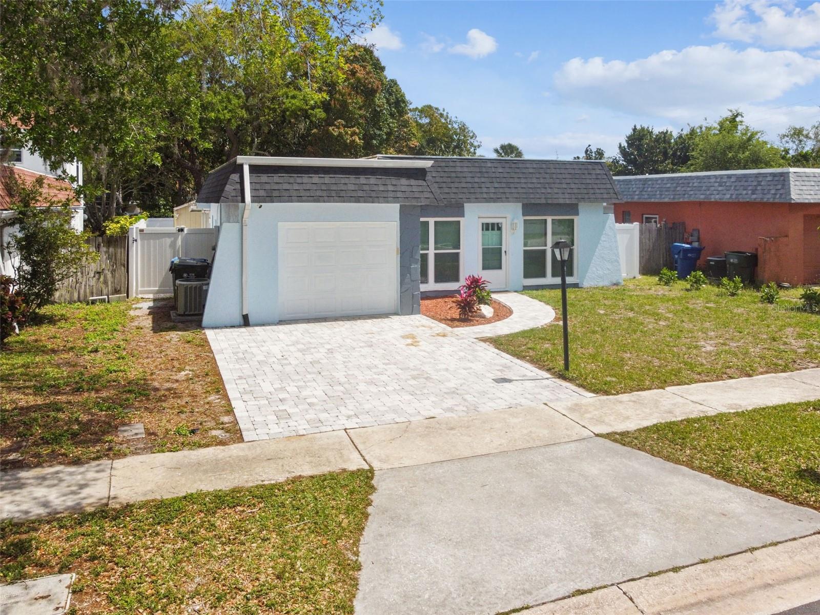 Image 14 of 66 For 12237 Eldon Drive