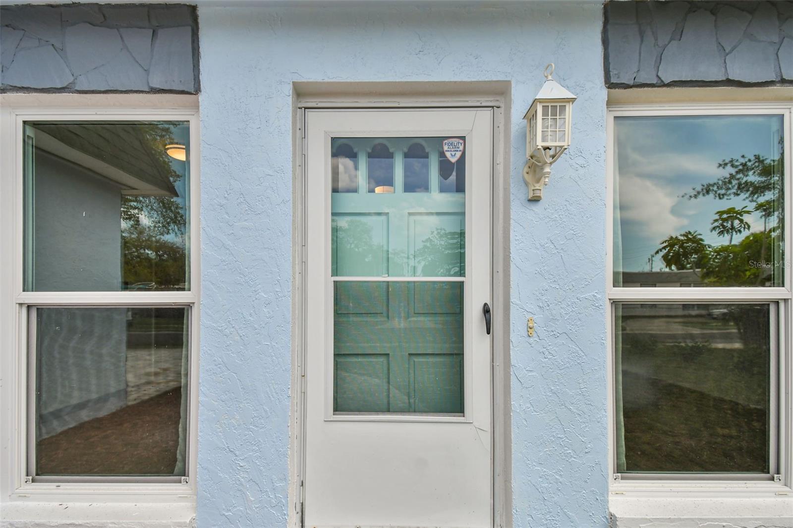 Image 19 of 66 For 12237 Eldon Drive