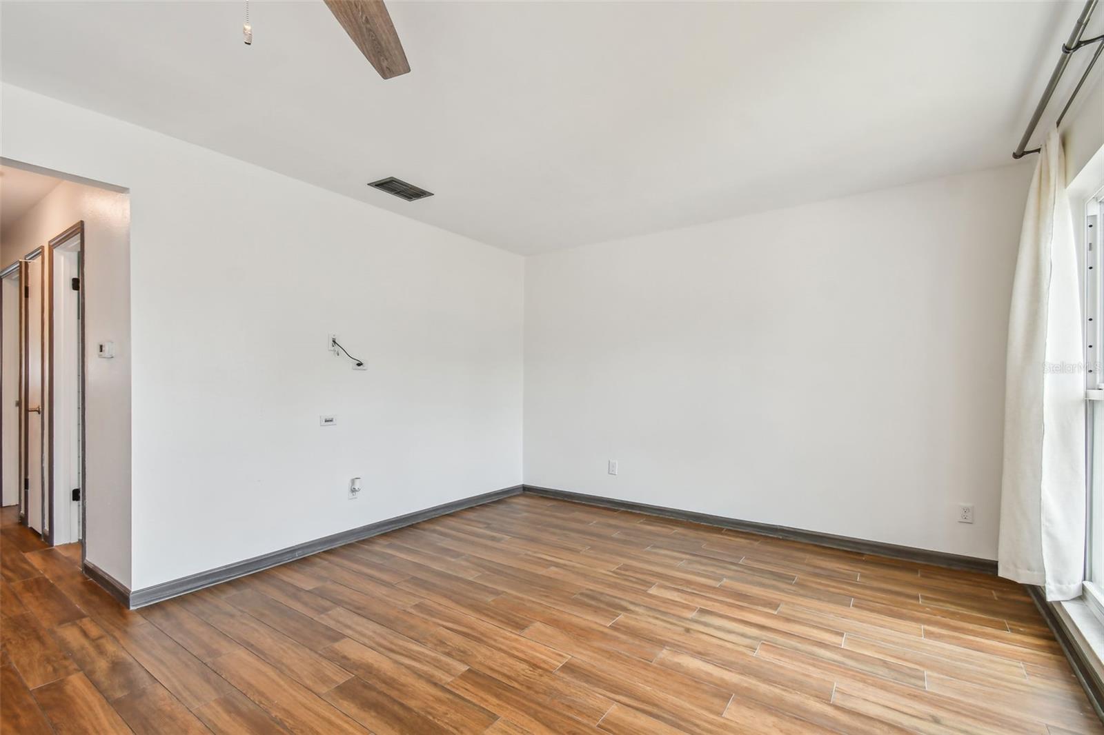 Image 21 of 66 For 12237 Eldon Drive