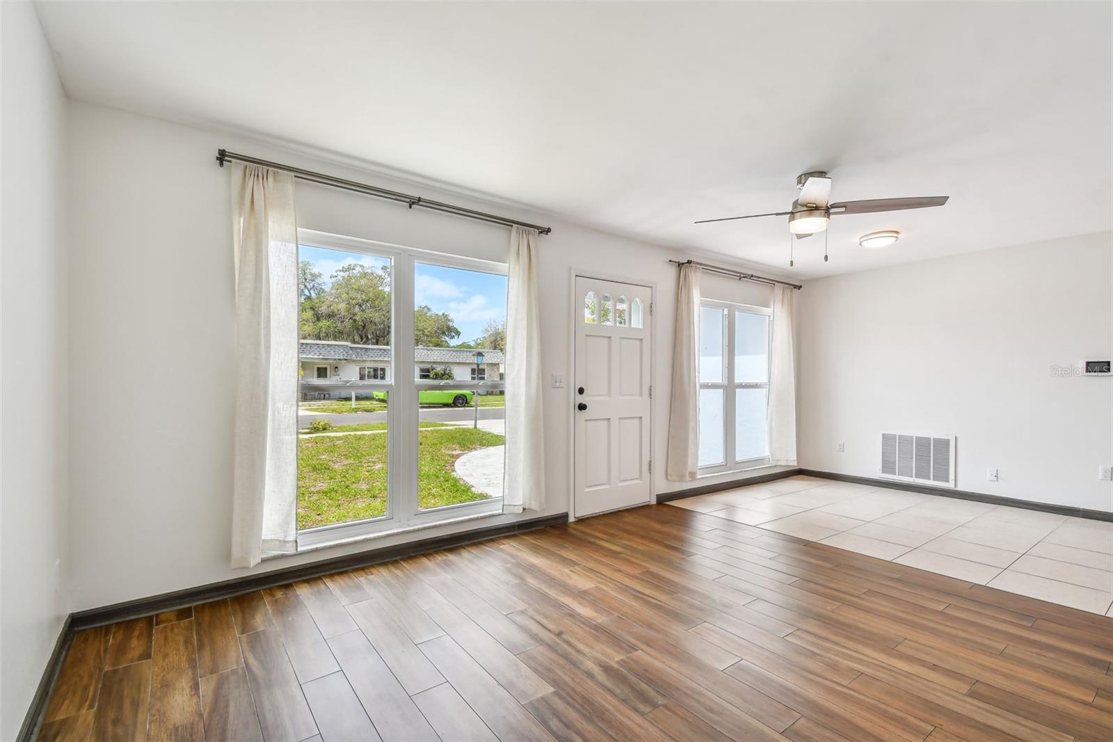 Image 23 of 66 For 12237 Eldon Drive